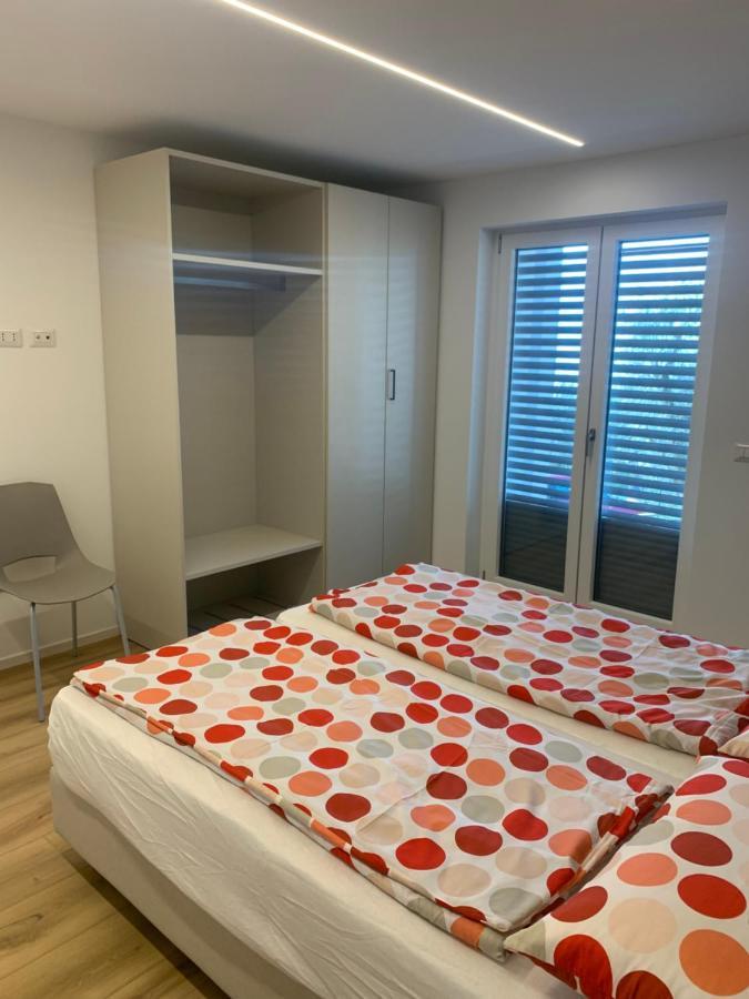 Appartamento Viola Malcesine Exterior photo